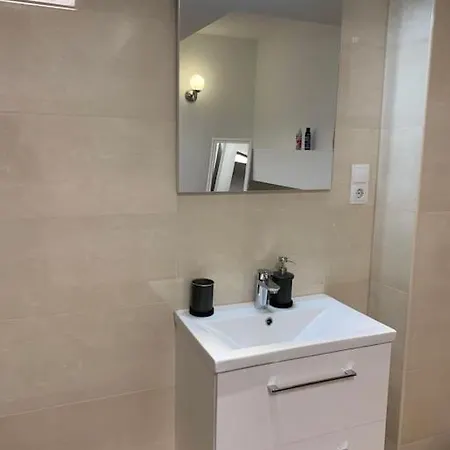 Central Aparment In Popular Neighborhood * Colonia