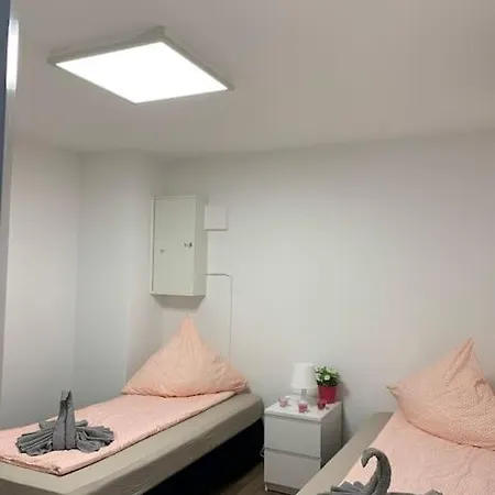 Central Aparment In Popular Neighborhood