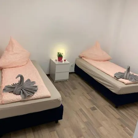 Central Aparment In Popular Neighborhood Appartamento