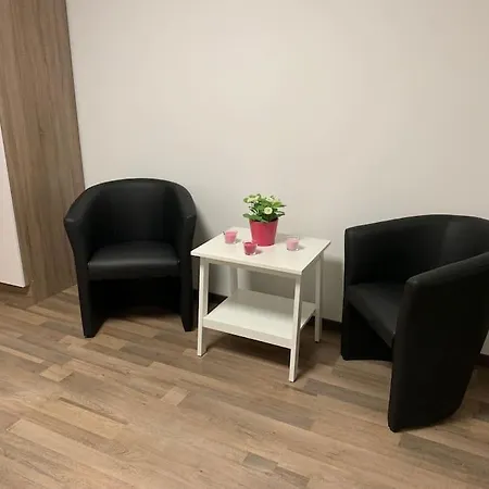 Central Aparment In Popular Neighborhood Appartement Keulen